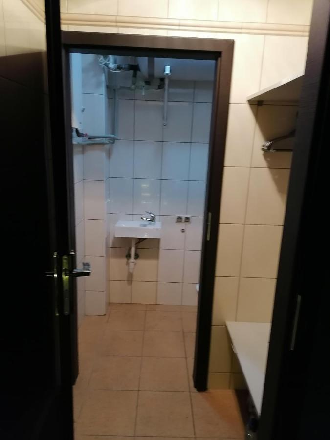 Hostel Pacific Ocean Częstochowa Zewnętrze zdjęcie