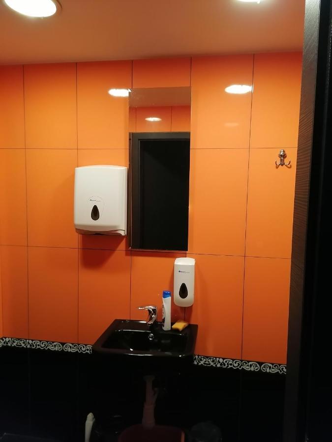 Hostel Pacific Ocean Częstochowa Zewnętrze zdjęcie